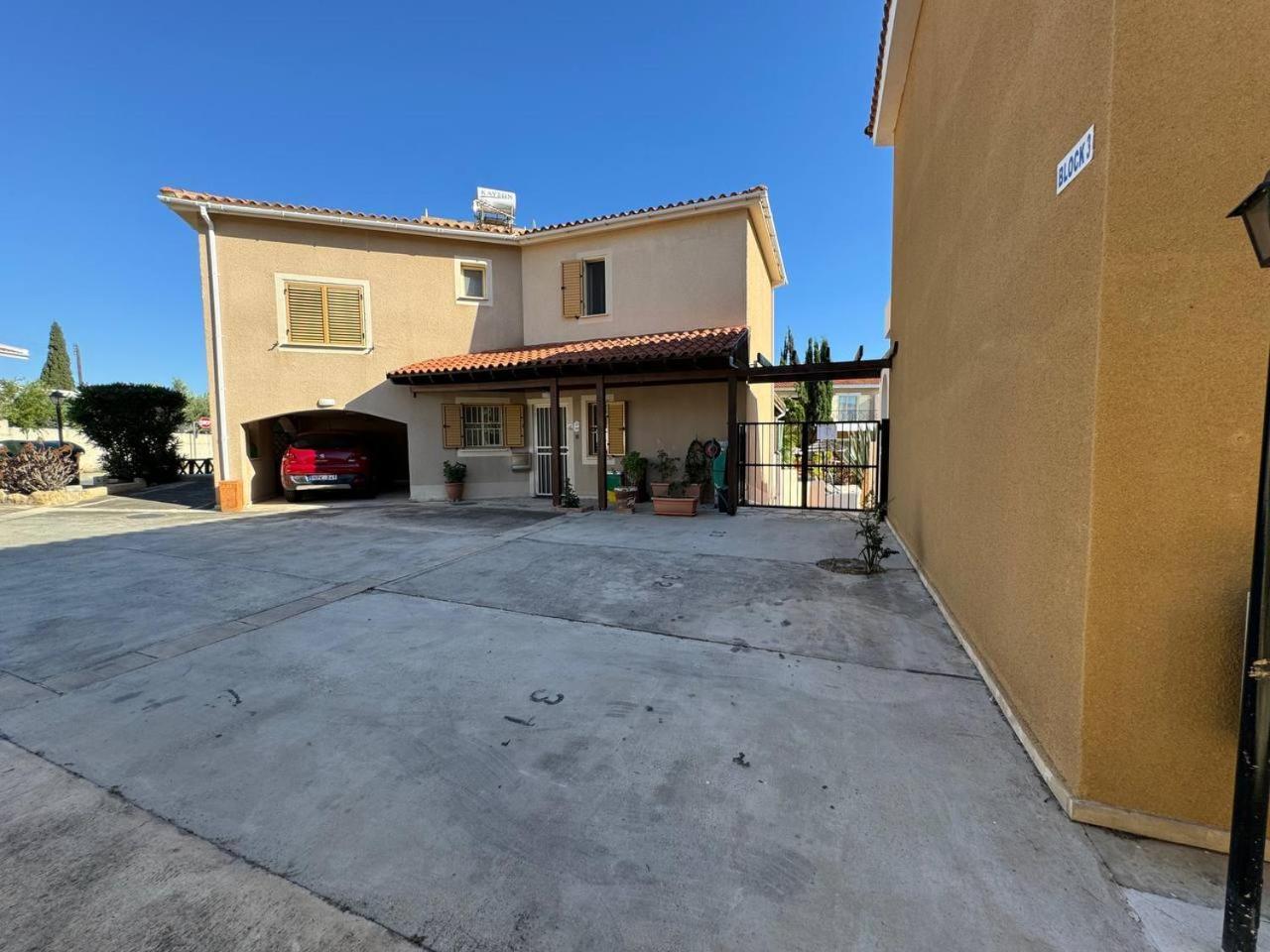 Eden Gardens Villa Paphos Eksteriør bilde