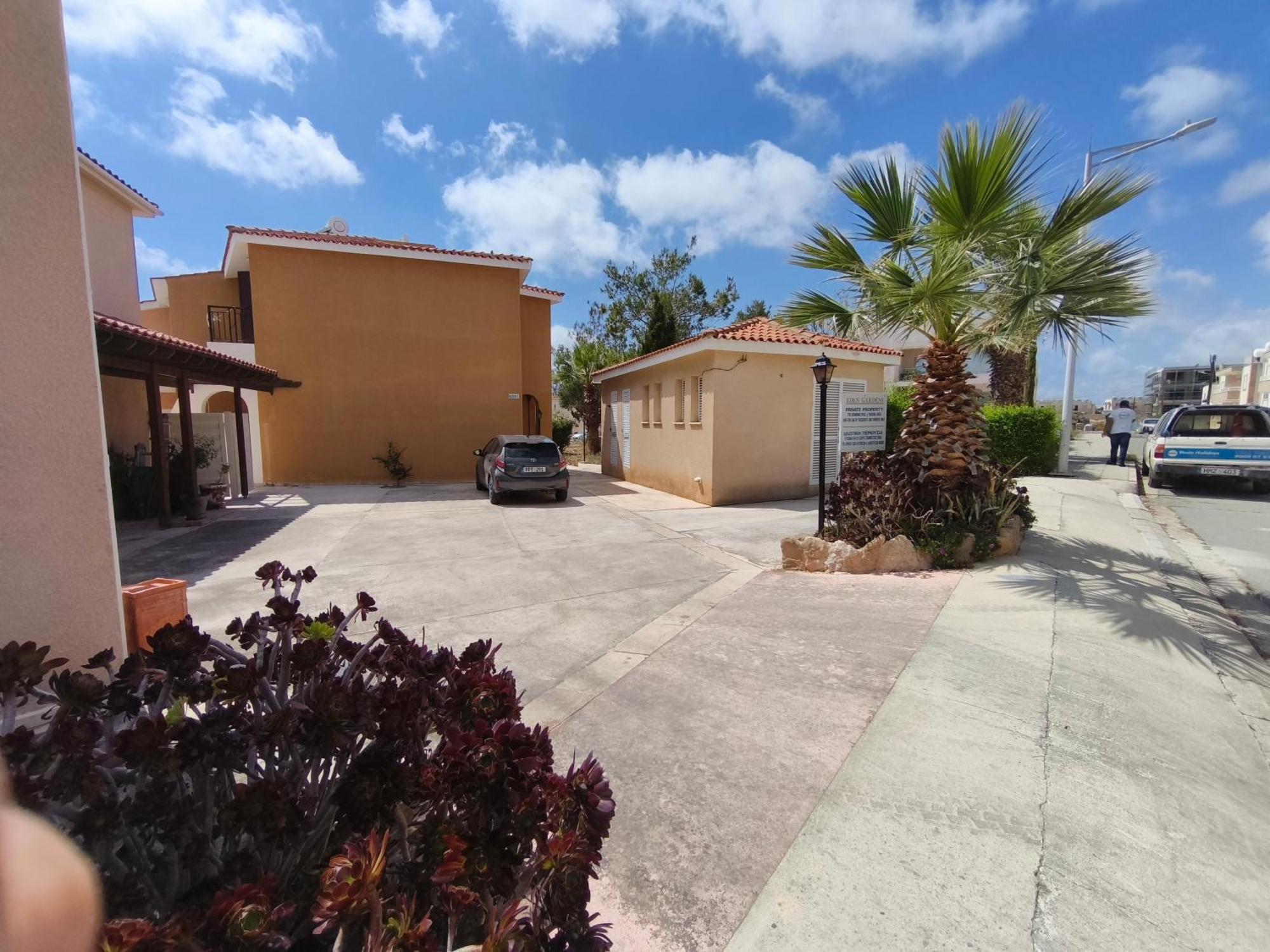 Eden Gardens Villa Paphos Eksteriør bilde
