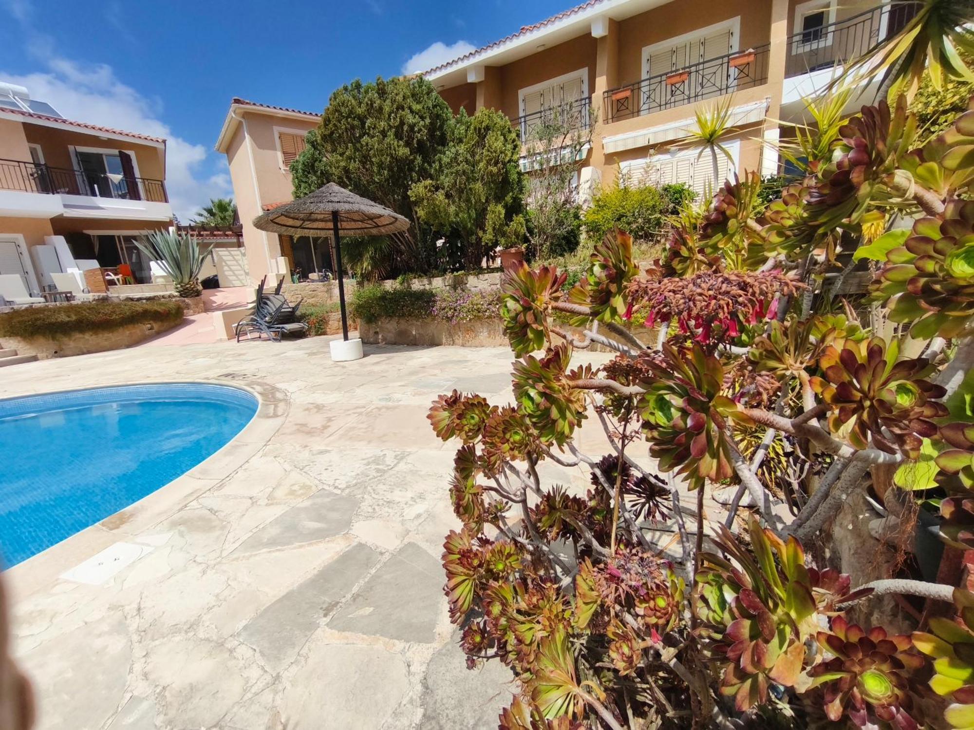 Eden Gardens Villa Paphos Eksteriør bilde